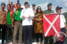 Bupati Samosir Lepas Solu Bolon Piala Gubsu