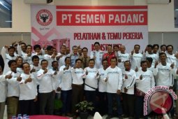 Semen Padang Gandeng BUMD Bengkulu Mengembangkan Pasar