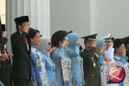 Presiden minta TNI-Polri terus jaga soliditas