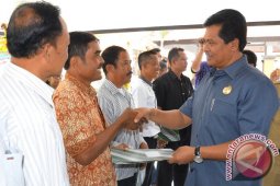 Pemprov Bali Serahkan Bantuan Hibah "Simantri" (Video)