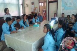 Mahasiswa ITM Tomohon Belajar Jurnalistik  di ANTARA