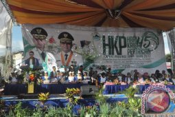 Zola minta bupati/walikota bangun jalan produksi