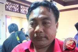 DPRD Bali Sesalkan Wisatawan Duduki "Pelinggih" Pura