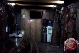 Galeri Ulos Sianipar Sediakan Kafe Gratis