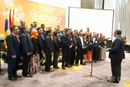 Khofifah-Arif Budiman Jadi Penasihat IKA FISIP Unair
