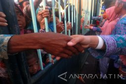 93 Calon Haji Embarkasi Surabaya Terganjal Visa (Video)