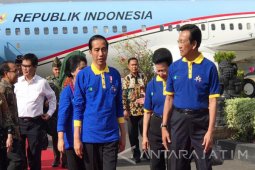 Jokowi Minta Kasus Teror Terhadap Novel Dirampungkan