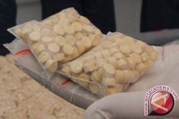 Polisi Sita 7.300 Ekstasi Senilai Rp1,5 miliar Dari Eks Narapidana