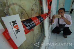 KPK Segel Kantor Inspektorat dan Kejari
