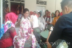 Ibu Iriana Jokowi Kunjungi "Kampung Sejahtera" (Video)