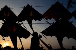Pemkot Pontianak Ancam Sanksi Tegas Pemain Layang-layang