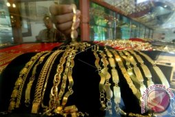 Harga Emas Naik