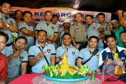 Ershi Community Polresta Banjarmasin Berbagi Dengan Sesama