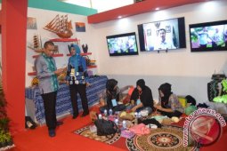 Kemenkumham Pamerkan Hasil Kerajinan Warga Binaan Pemasyarakatan
