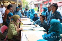 Risma Motivasi Peserta Lomba IVA Tes Surabaya