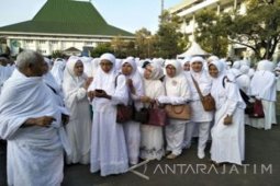 Visa Terlambat, Calhaj Kota Malang Nyaris Gagal Berangkat
