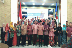 Departemen Manajemen FEM IPB Inisiator Summer Course Internasional Untuk Pengelolaan UKM