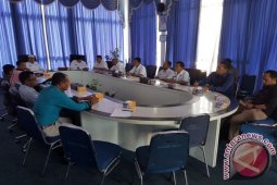 Produk Unggulan Tapin Laris Manis Di Kalsel Expo