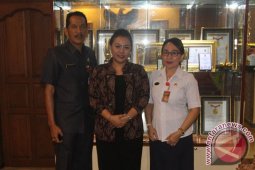 Sri Wakili Bali Seleksi Guru Berprestasi Tingkat Nasional