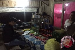 Kapolsek Ingatkan Pejaga Warung Berpakain Sopan