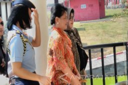 Presiden Ungkap Alasan Istrinya Ikut ke Jember (Video)