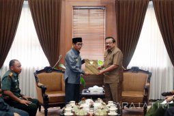 Pakde Karwo Tunjuk Halil Plt Bupati Pamekasan