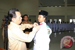 Bupati Kukuhkan Anggota Paskibra Tapsel