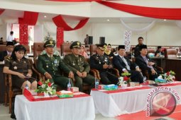 Bupati Tapsel Dengarkan Pidato Kenegaraan Presiden RI