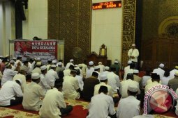 Sambut Kemerdekaan RI Ke-72 Dengan Shalat Hajad