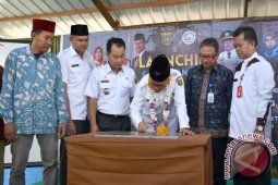 Syaharie Jaang  Canangkan  Kampung KB di Palaran