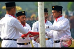 Umar Patek Jadi Pengibar Bendera
