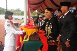 Awang Faroek: Bangkitkan Semangat Kerja Bersama
