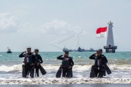 Upacara Denjaka di Pantai