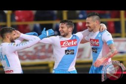 Napoli Kalahkan Nice di Playoff Liga Champions