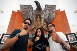 Rilis Album Baru Band Coklat