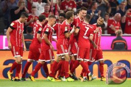 Augsburg Tahan Imbang Munchen