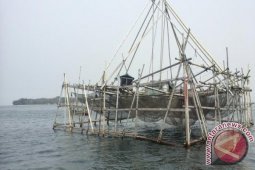 Dozens bagans in Kotabaru enter shipping lane