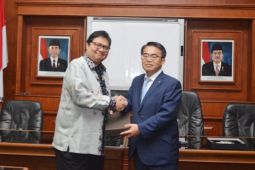 Pemkot Kediri Gelar Atraksi Tari Songgolangit