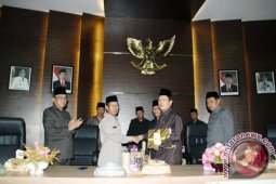 PENGAJUAN NOTA KEUANGAN APBD 2017