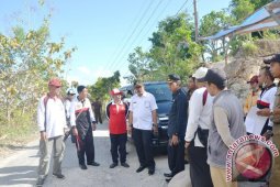 Wabup Klungkung Meninjau Pembangunan Insfrastruktur Nusa Penida