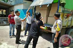 Polisi Gagalkan Penyeludupan Obat Herbal Asal Malaysia