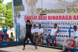 100 Lifter Bersaing Di Kejurda Piala Gubernur