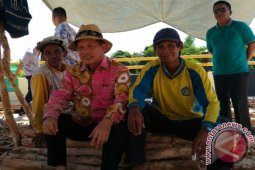 Bupati Tapin Sapa Warganya