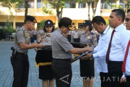 Ditreskoba Terima Penghargaan Setelah Ungkap Kasus Narkoba