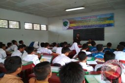 Pemkot Sosialisasikan Perda KTR Kepada Pelajar