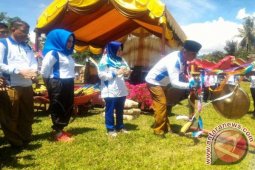 Madina Perinhati Bulan Bakti Gotong Royong