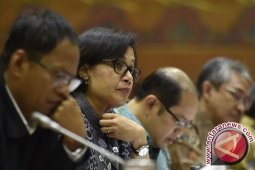 Menkeu Janji Periksa Kerugian Garuda Indonesia