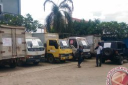 KPP Jambi sita puluhan mobil penunggak pajak