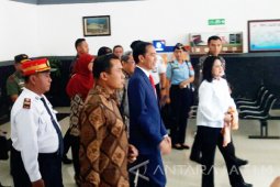 Tiba di Sukabumi Masyarakat Antusias Sambut Presiden (Video)