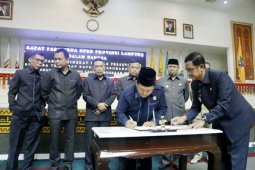 DPRD Lampung Sahkan Perubahan APBD 2017, Total Pendapatan Rp7,7 Triliun